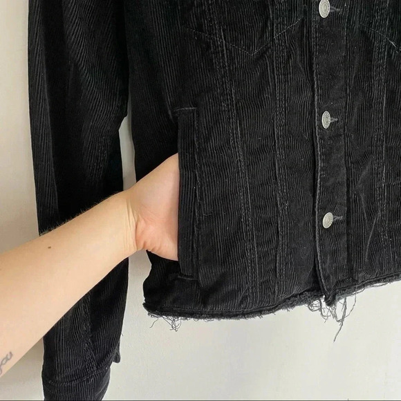 Abercrombie and Fitch Black Corduroy Button Down Unisex Jacket S Raw Edge Collar - Picture 6 of 11